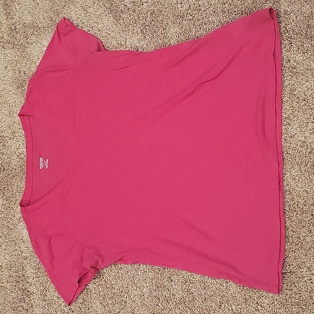 Woman's V-neck t-shirt